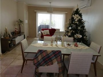 Vendo Casa PH Everest  Paseo del Norte Brisas del Golf