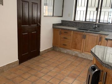 CASA VENTA por uvm RINCON DE LAS CUMBRES MONTERREY