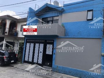 CASA EN VENTA MUY CERCA DE AV.MADERO EN COL. ADOLFO MATEOS, CERCA DEL CENTRO DE