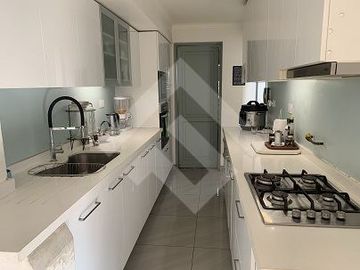 Casa en Venta en Centro Comercial Apumanque