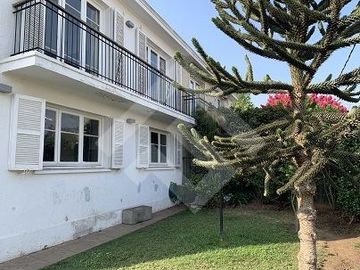 Casa en Venta en Centro Comercial Apumanque