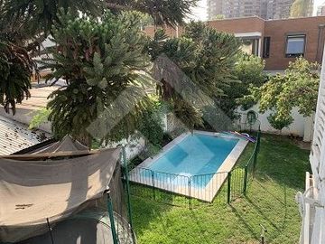Casa en Venta en Centro Comercial Apumanque