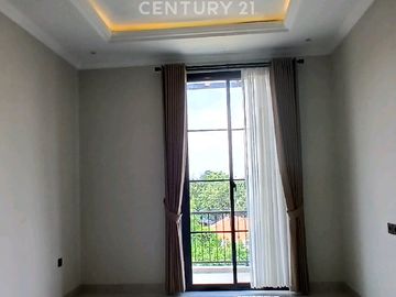 Brand New House American Clasic Lokasi Starategis Jagakarsa Jakse