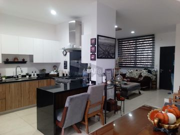 Casa en Renta en Fracc Loma Real, León, Gto. por la salida a San Francisco del Rincon (San Pancho)