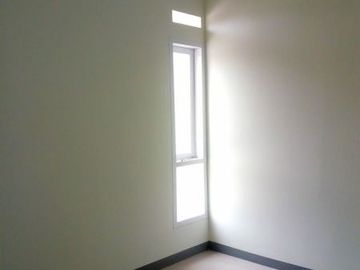 HUNIAN RASA VILLA SEJUK ASRI DI CINUNUK CILEUNYI DKT TOL DAN GRIYA