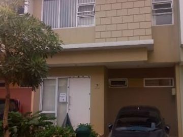 Dijual Rumah Virginia Village Gading Serpong Tangerang Lokasi Strategis Murah