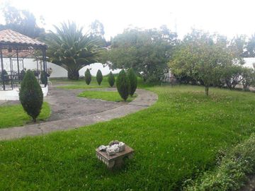 Casa en venta Sector Jardines del Rio, Calle Roma y Viena