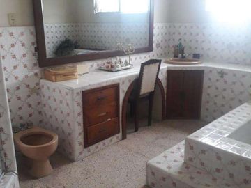 Casa en venta Sector Jardines del Rio, Calle Roma y Viena