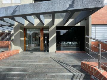 apartamento en venta en cedro bolívar. Cod V330