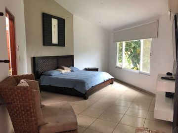 Casa en Fraccionamiento en Sumiya, Jiutepec, Morelos CAEN-812-Fr*