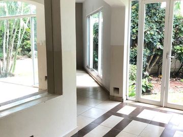 Casa en Fraccionamiento en Sumiya, Jiutepec, Morelos CAEN-812-Fr*