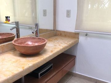 Casa en Fraccionamiento en Sumiya, Jiutepec, Morelos CAEN-812-Fr*