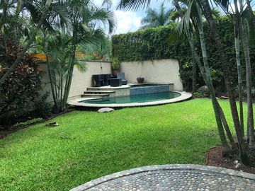 Casa en Fraccionamiento en Sumiya, Jiutepec, Morelos CAEN-812-Fr*