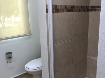 Casa en Fraccionamiento en Sumiya, Jiutepec, Morelos CAEN-812-Fr*