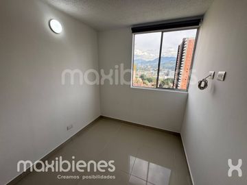 apartamento en arriendo en  los alcázares. Cod A72198