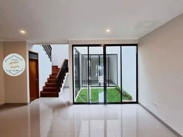 Rumah DiJual Cinere Baru Dalam Komplek Asri Di Cinere