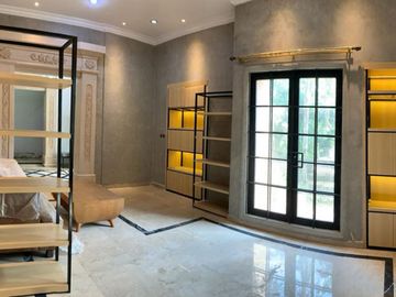 Disewakan Rumah Cantik Dalam Komplek Area Tanjung Barat Jakarta Selatan