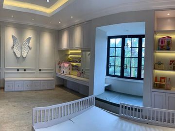 Disewakan Rumah Cantik Dalam Komplek Area Tanjung Barat Jakarta Selatan