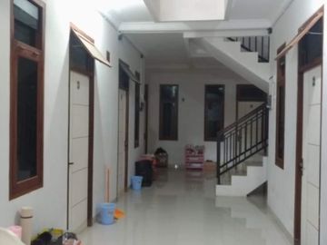 Rumah kos di tembalang sangat profitable untuk investasi.