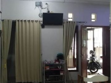 Rumah kos di tembalang sangat profitable untuk investasi.
