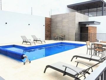 PREVENTA CASA DE DISEÑO EXCLUSIVO EN PRIVADA BOUTIQUE NUEVO REFUGIO QRO IG