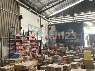 Gudang di Kavling Dpr Cipondoh Tangerang