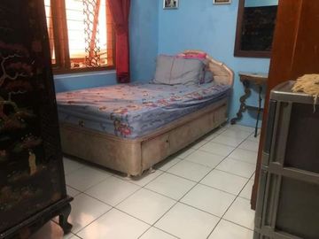 Di jual rumah dan kosan di Cicadas bandung