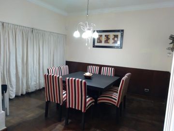 HERMOSA CASA CENTRICA