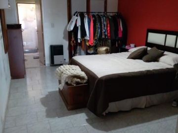 HERMOSA CASA CENTRICA