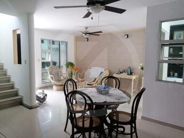 Casa En Conjunto Cerrado En La Castellana Sin Administración, Montería.