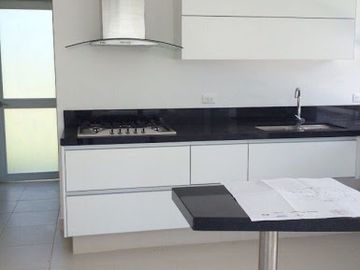VENTA de FINCAS en CARMEN DE APICALA
