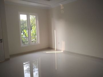 Hunian mewah 2 lantai siap Huni Jagakarsa,Jaksel