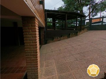 VENTA CORDOBA VILLA CARLOS PAZ Villa del Lago Casa 6 amb con piscina