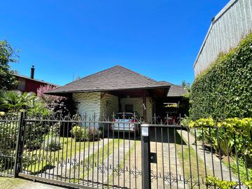 Propiedad ubicada con excelente ubicación, frente al portal Temuco