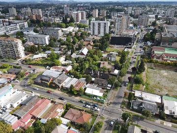 Propiedad ubicada con excelente ubicación, frente al portal Temuco