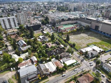 Propiedad ubicada con excelente ubicación, frente al portal Temuco