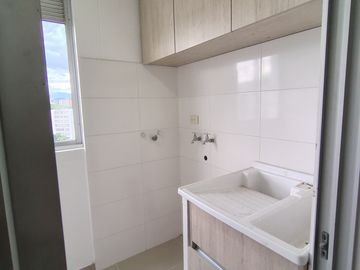 apartamento en venta en la floresta - patios. Cod V13862