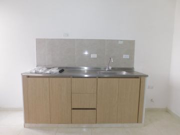 apartamento en arriendo en la cumbre. Cod A93764