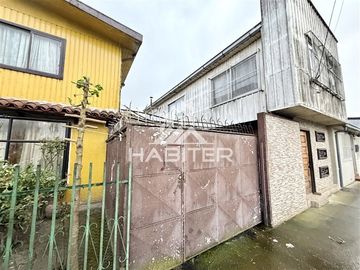 COD40350 Casa en Venta sector Colegio Providencia en Temuco