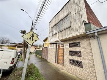 COD40350 Casa en Venta sector Colegio Providencia en Temuco