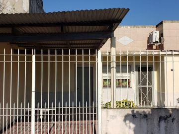 CASA DE 3 AMBIENTES EN VENTA - ZONA WILDE - GRAN OPORTUNIDAD (valor publicado a modo figurativo NO INFORMATIVO CONSULTE)