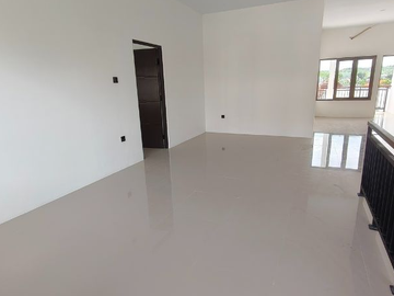 RUMAH BARU VIEW GWK DI TAMAN MUMBUL BENOA