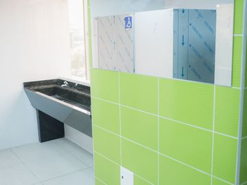 oficina en arriendo en la castellana. Cod A700311