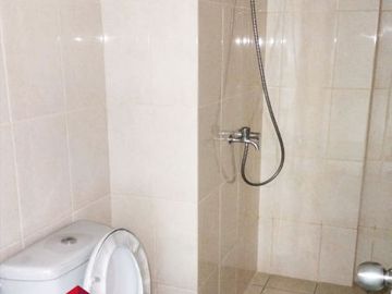 Disewa Apartemen Springlake 2BR Kosong Murah Tower Baru
