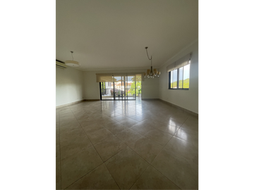 VENTA DE APARTAMENTO EN CLAYTON - PH EMBASSY CLUB