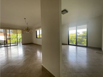 VENTA DE APARTAMENTO EN CLAYTON - PH EMBASSY CLUB