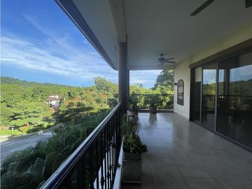 VENTA DE APARTAMENTO EN CLAYTON - PH EMBASSY CLUB