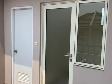 DISEWAKAN RUMAH CANTIK SIAP HUNI DI CLUSTER CHIARA SUVARNA SUTERA
