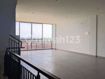 Disewakan Cepat Ruko 6 Lantai Pik2 Lift, City View, dan Sea View