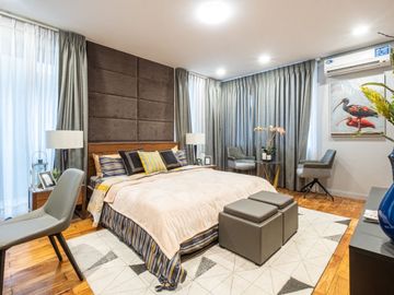 Smart 5BR | 4 Car Port Townhomes w/ Lift in Tomas Morato QC